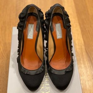 Badgley Mischka Tai Pumps